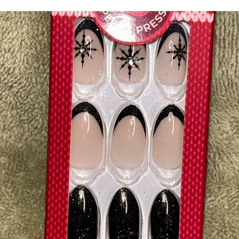imPRESS Press On Nails My Only Wish Limited Ed Black French Snowflake Glitter